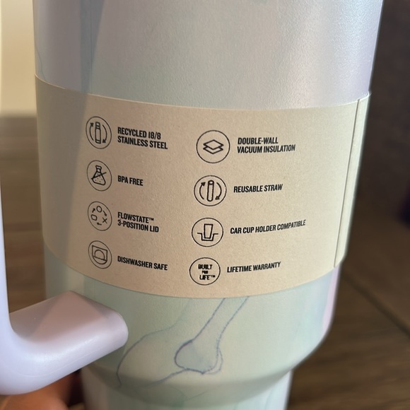 Stanley Quencher 40 oz tumbler Exclusive color in Pastel tie dye - Picture 6 of 9